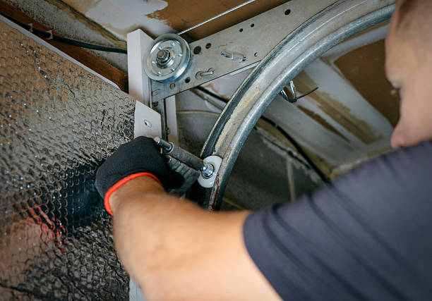 Affordable Garage Door Roller Replacement solutions in Falmouth Foreside, ME